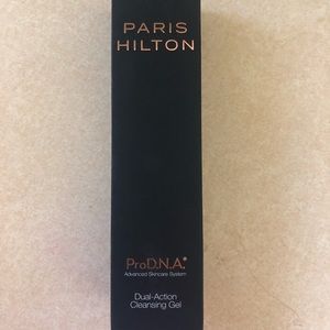 Paris Hilton Face cleanser